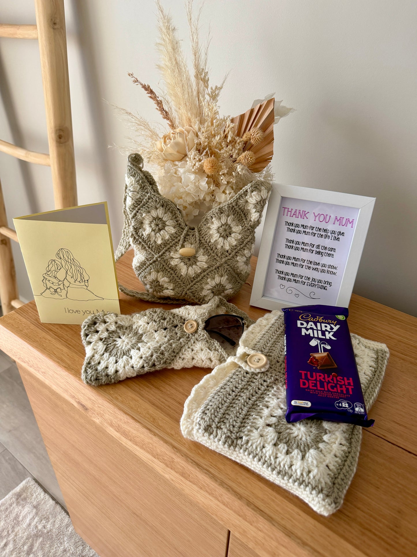 Crochet Glasses/Phone Pocket