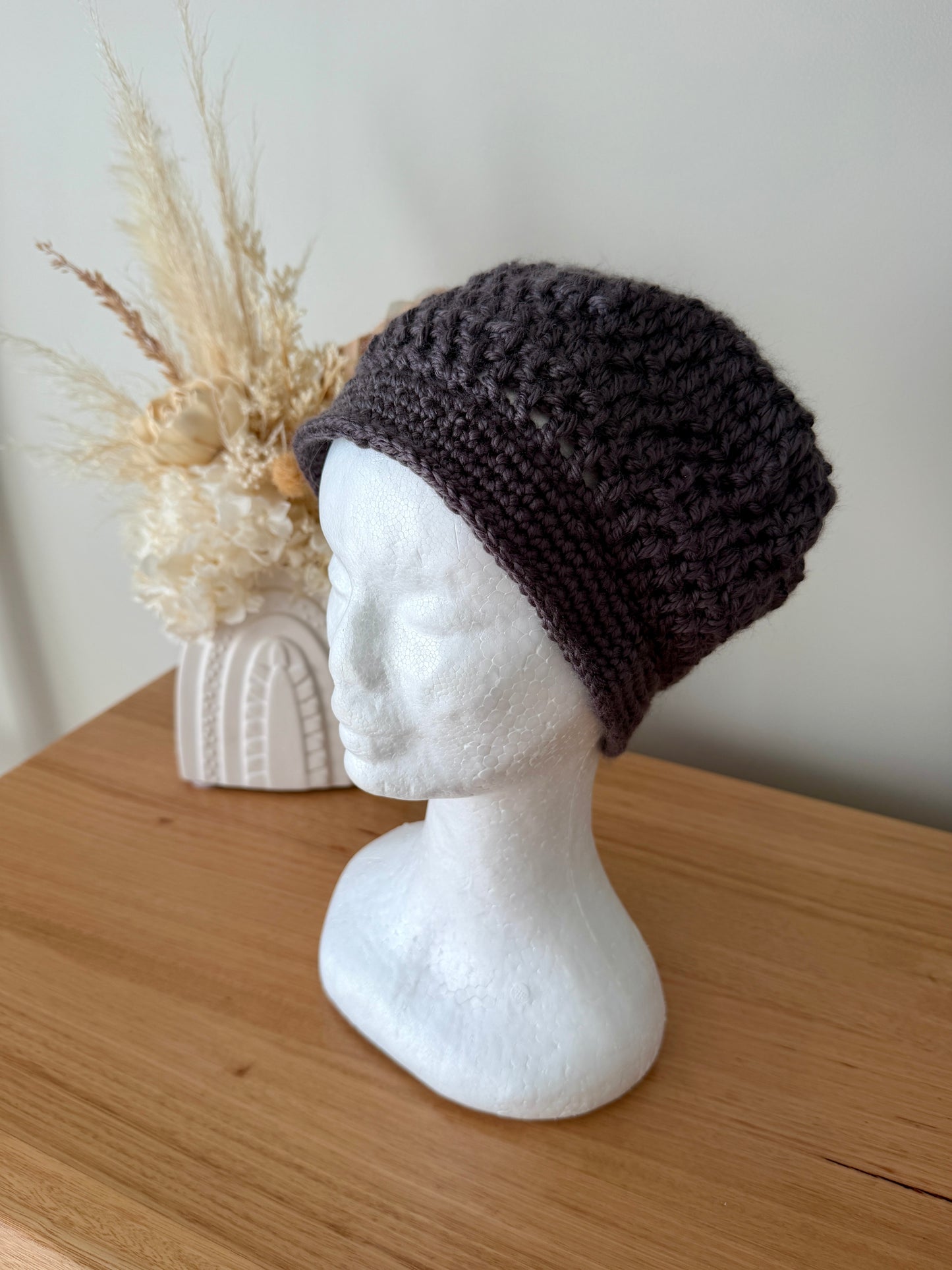 Women’s Crochet Beret | Charcoal