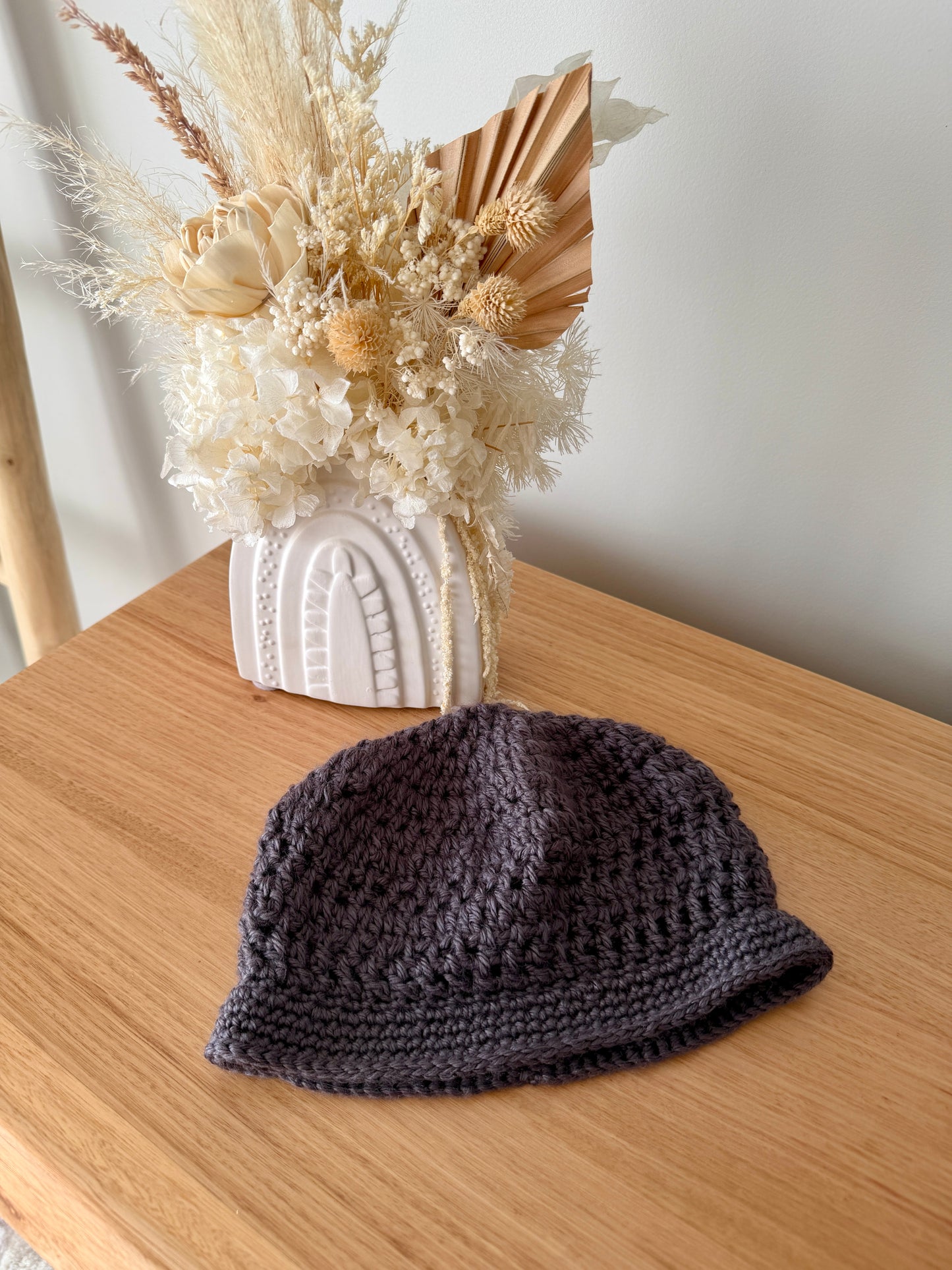Women’s Crochet Beret | Charcoal
