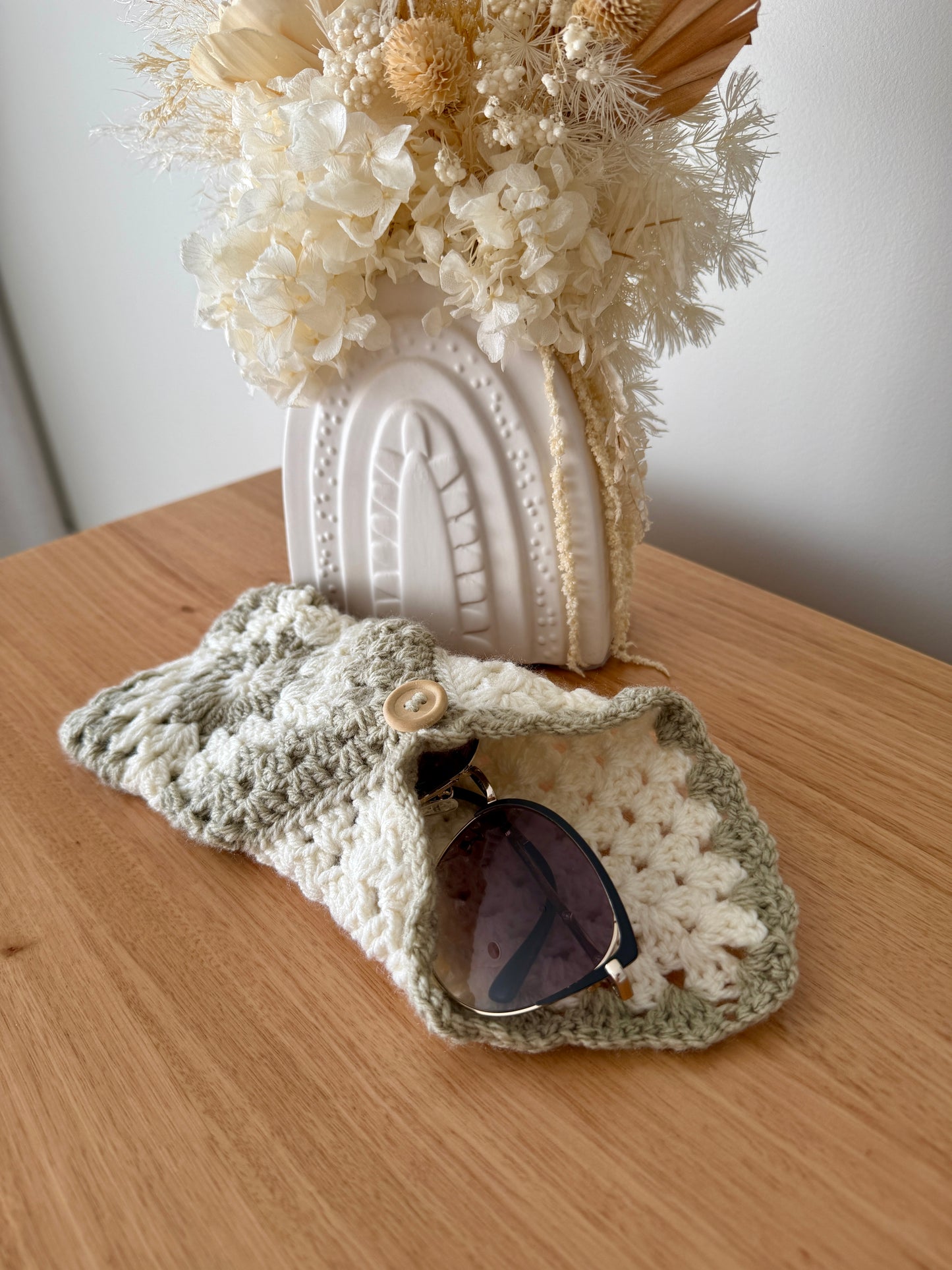 Crochet Glasses/Phone Pocket