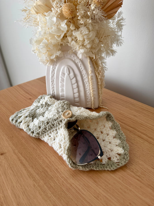 Crochet Glasses/Phone Pocket