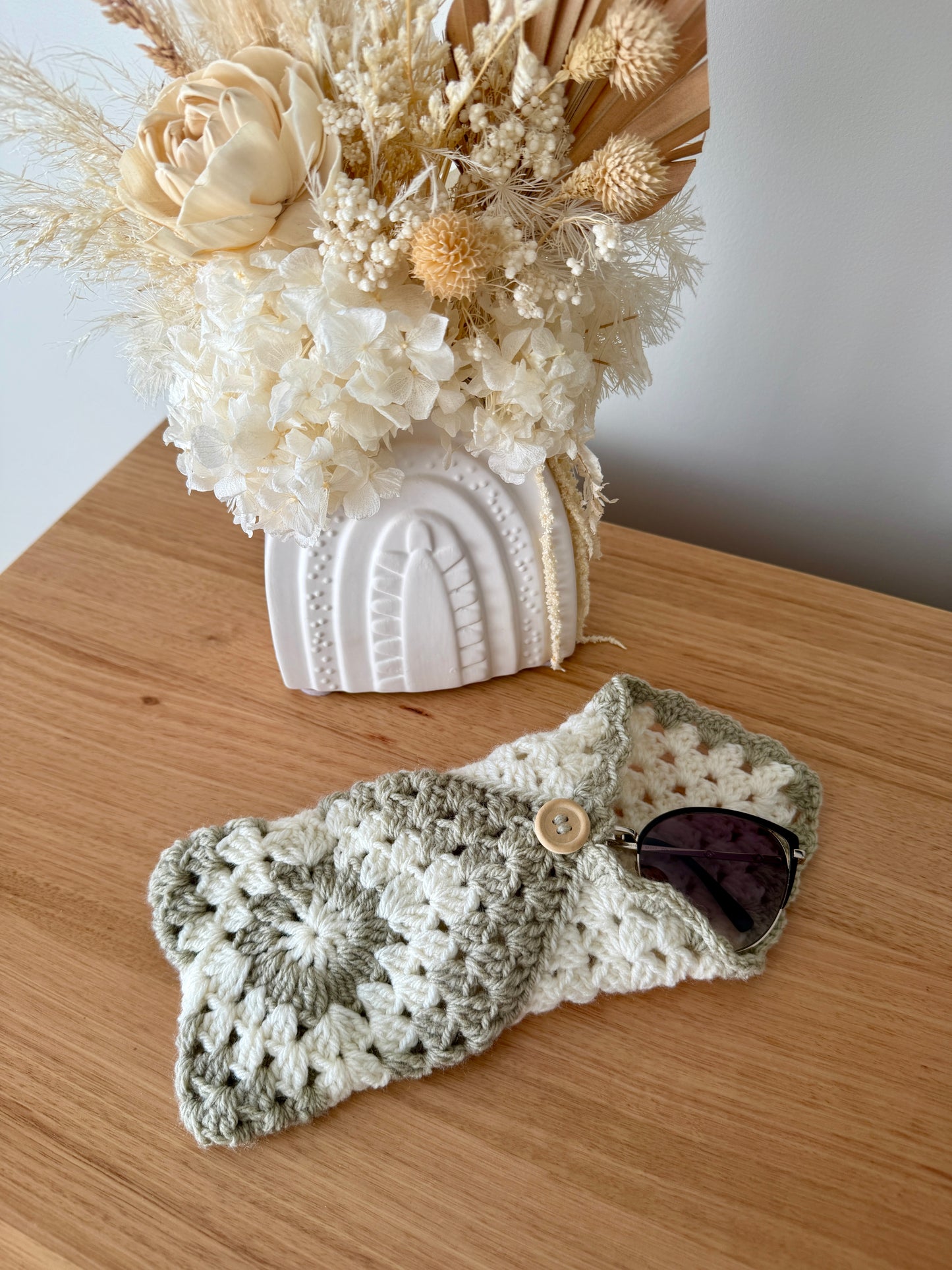 Crochet Glasses/Phone Pocket
