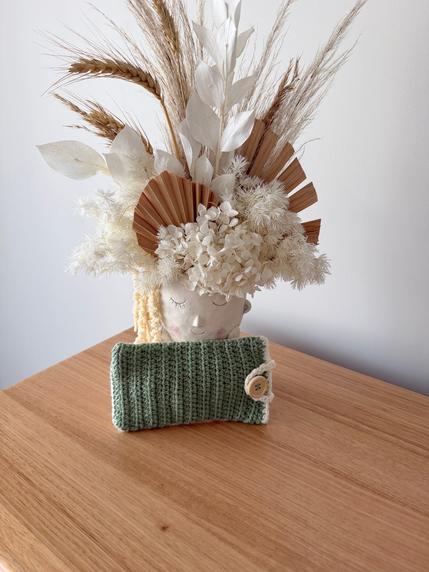 Crochet Glasses/Phone Pocket | Green & Cream