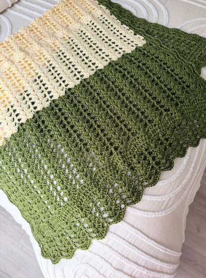 Pretty Green & Cream Crochet Runner
