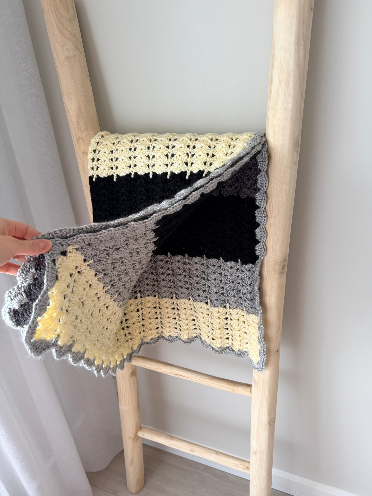 Solid Blocks Versatile Crochet Runner