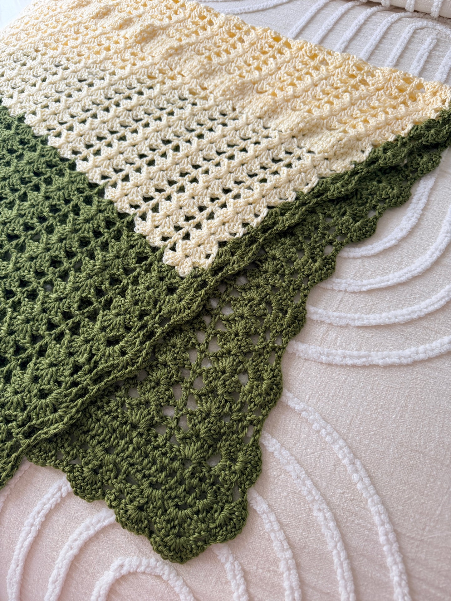 Pretty Green & Cream Crochet Runner