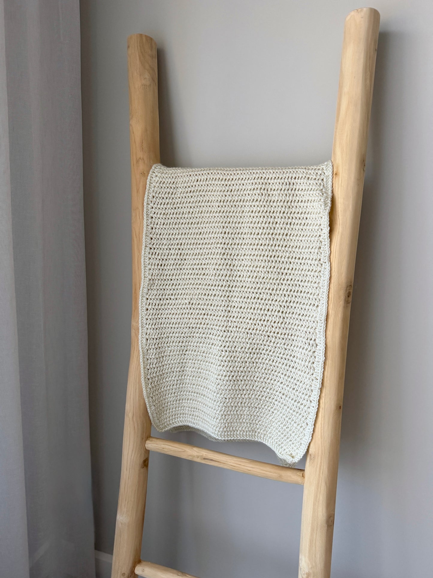 Cream Crochet Runner